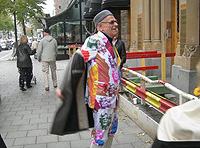 The Master arriving